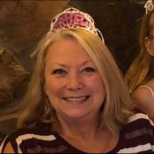 Meet your Posher, Joy